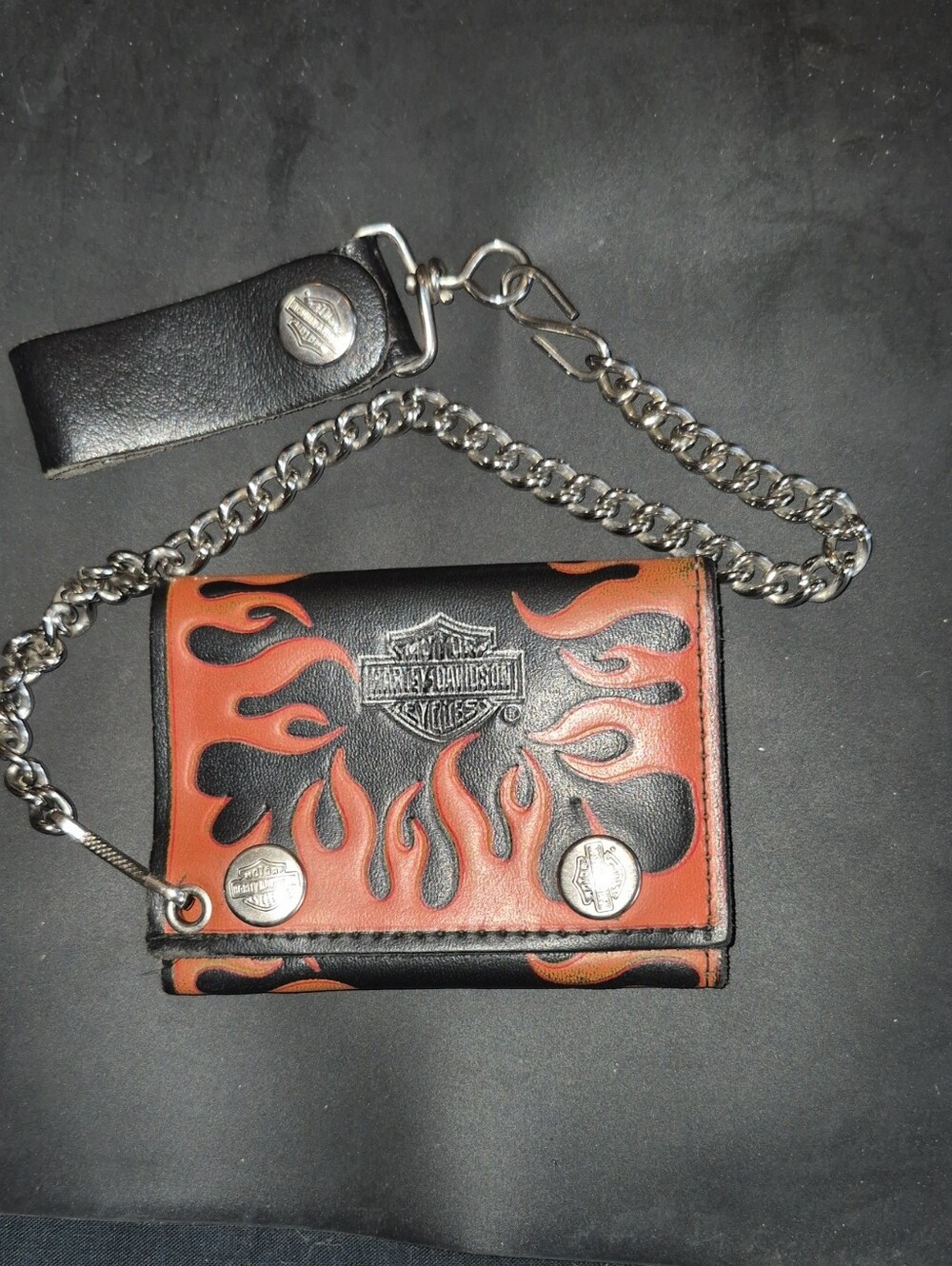 Vintage Harley-Davidson Black & Red Flame Chain Wallet with Branded Conchos